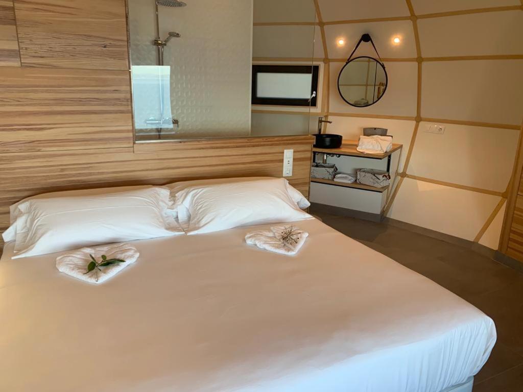 فندق Glamping Do Mar بايونا المظهر الخارجي الصورة